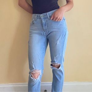 Levi's Light Wash Curvy Straight Jeans